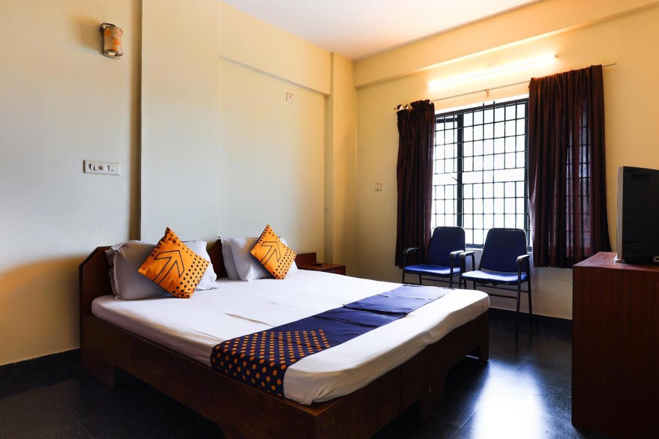 Spot On 64230 Killi Tourist Home Thiruvananthapuram Extérieur photo