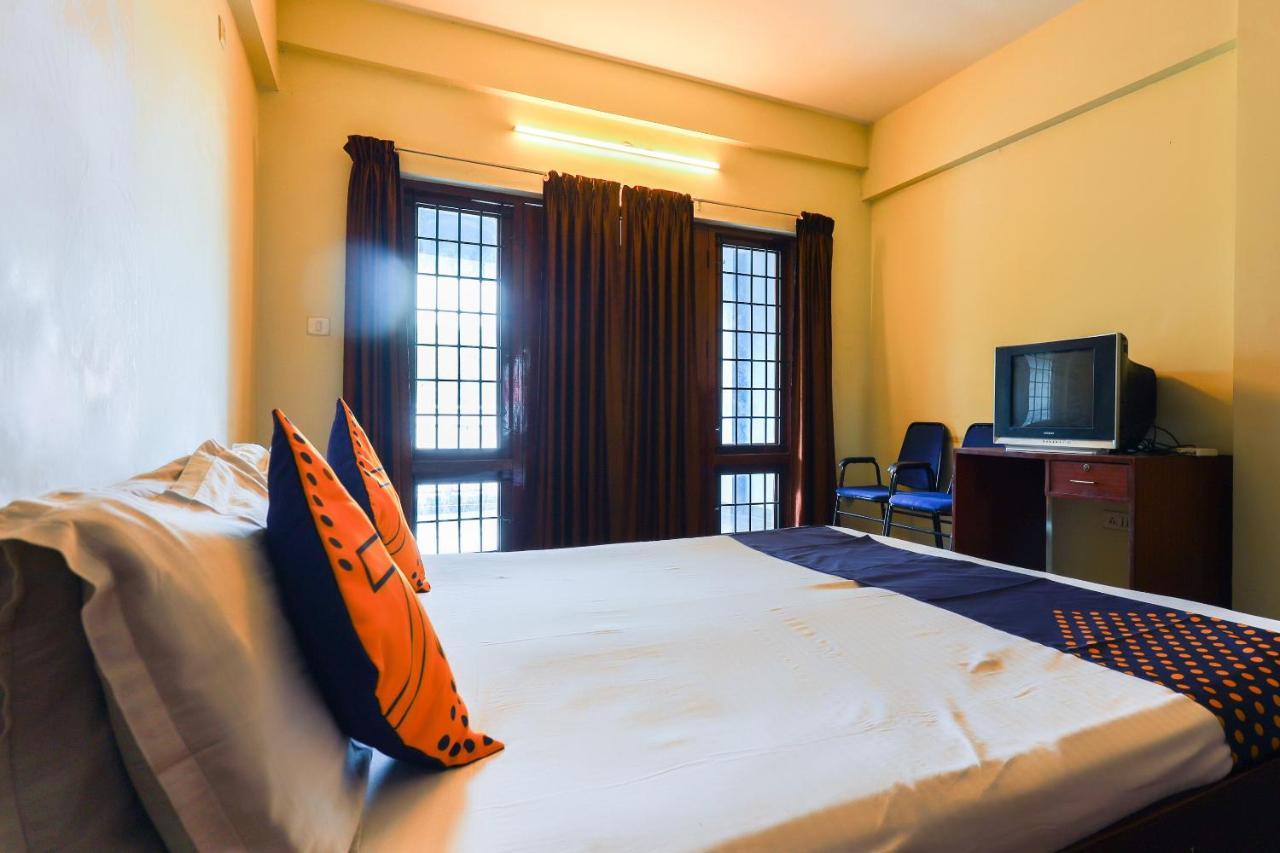 Spot On 64230 Killi Tourist Home Thiruvananthapuram Extérieur photo